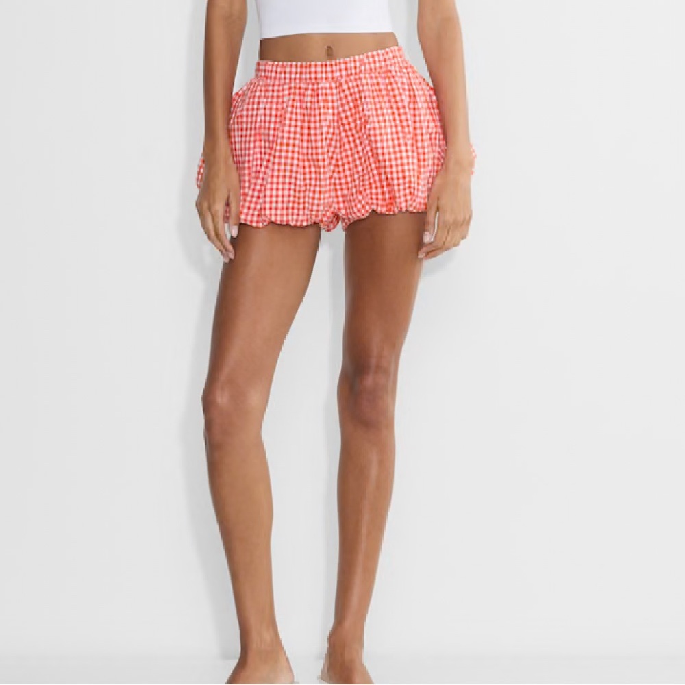NWOT Aritzia Poplin Bubble Short ❤️ - Picture 4 of 8